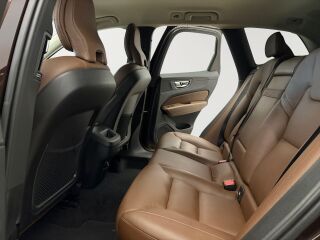 Volvo XC60 AWD 2.0 140kW