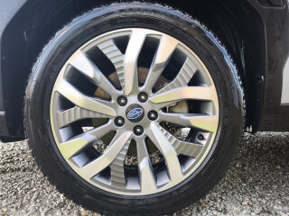 Subaru Forester AWD E-Boxer LIMITED CVT 2.0 100kW