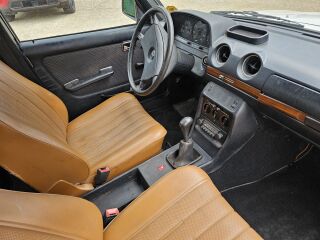 Mercedes-Benz 200 2.0 44kW