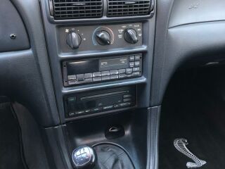 Ford Mustang SVT Cobra 4.6 V8 DOHC 227kW