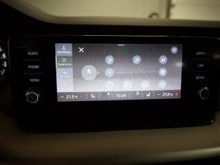 Skoda Octavia COMBI MHEV AMBITION 1.5 TSI 110кВ