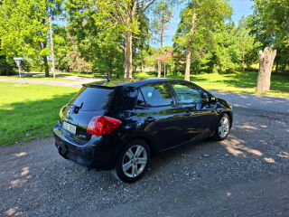 Toyota Auris 2.2 130kW
