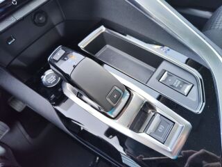 Peugeot 3008 Active Pack PureTech 130 AT8 1.2 96kW