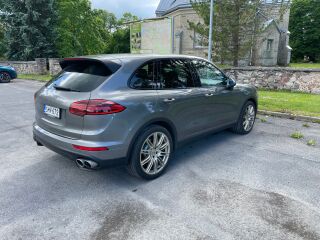 Porsche Cayenne E-Hybrid Facelift 3.0 245kW
