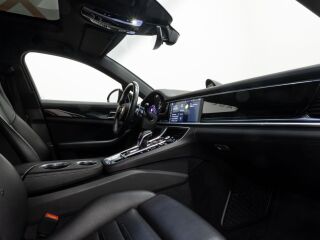 Porsche Panamera 4S E-HYBRID 324кВ