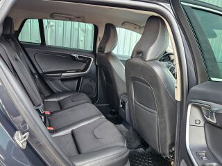 Volvo V60 Momentum Savile Grey 2.0 D2 88kW