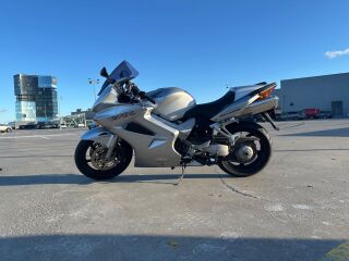 Honda VFR 800 V4 V-Tec 80kW