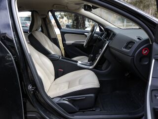 Volvo V60 2.0 120kW