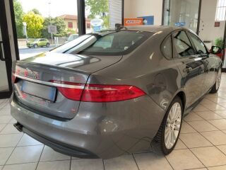 Jaguar XF R-sport 2.0 132кВ