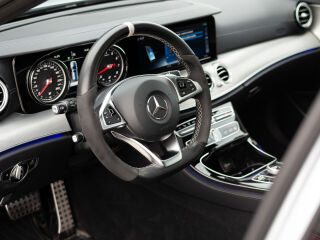 Mercedes-Benz E 200 Avantgarde AMG Line 2.0 135kW