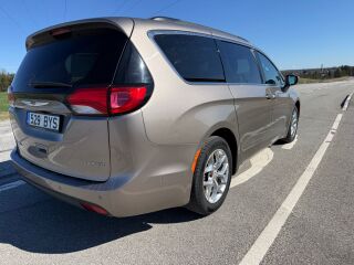 Chrysler Pacifica 3.6 214kW
