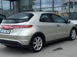 Honda Civic 1.8 103кВ
