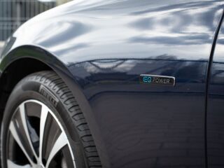 Mercedes-Benz E 300 de EQ 2.0 143kW