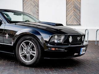 Ford Mustang 4.0 157kW