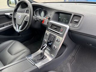 Volvo V60 SUMMUM 2.0 D4 140kW