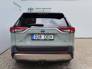 Toyota RAV4 Luxury Limited 131кВ
