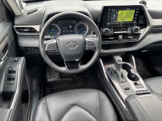 Toyota Highlander 2.5 140kW