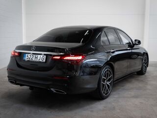 Mercedes-Benz E 220 AMG 4Matic Facelift 2.0 MHEV 147kW