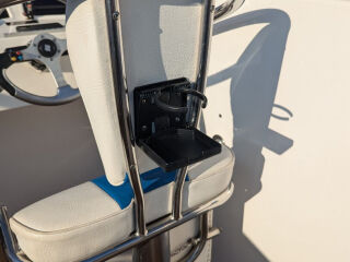 Bovik 33 R6 Yanmar 6YLA-STP  4 taktiline 298kW