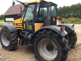 JCB FASTRAC 2150 5.9
