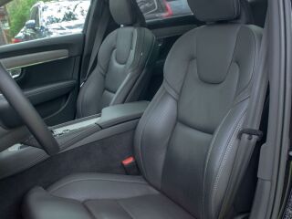 Volvo V90 Cross Country AWD B5 ULTIMATE Xenium FULLOPT 2.0 B5 MHEV KERS Kerghübriid 183kW