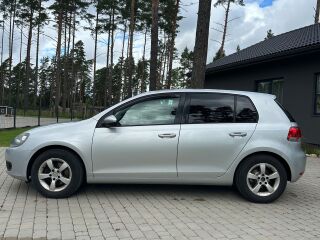 Volkswagen Golf 1.4 TSI 90кВ