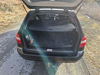 Mercedes-Benz E 250 AVANGARDE BlueEfficiency 2.1 R4 Cdi 150kW