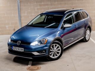 Volkswagen Golf Alltrack 1.8 R4 132кВ