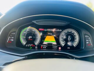 Audi Q7 60 TFSIe 3.0 250kW