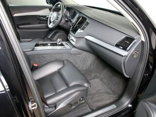 Volvo XC90 AWD DARK 7 RECHARGE INTELLI SAFE PRO 2.0 T8 Twin Engine Long Range Plug-In-Hybrid 335kW