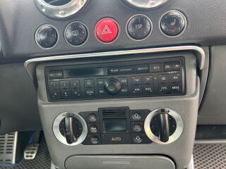 Audi TT 1.8 R4 132kW