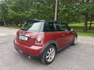 MINI Cooper 1.6 88kW