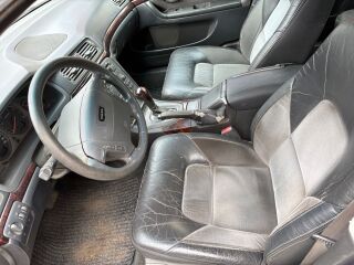 Volvo S80 2.4 R5 147кВ