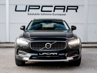 Volvo V90 Cross Country D5 AWD PRO 2.0 173kW
