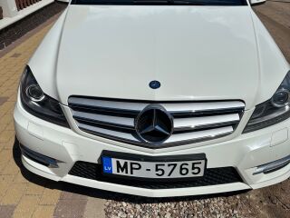 Mercedes-Benz C 350 4 Matic Sport package 3.5 V6 24V 225кВ