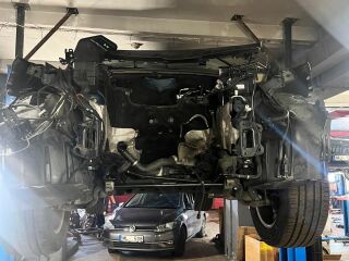Mercedes-Benz GL 500 4.7 V8 Biturbo 320кВ