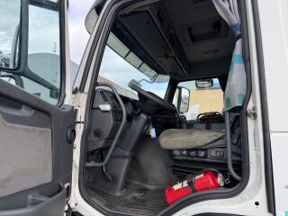Volvo FM12 420 6X2*4 + MANUAL + PM SERIES 8 CRANE EURO 3 309kW