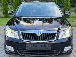 Skoda Octavia Combi Comfortline 4X4 1.6 TDI 77кВ