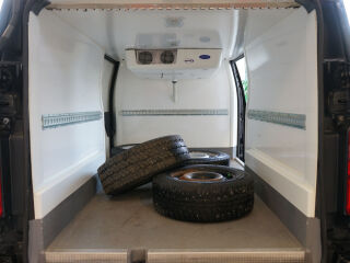 Toyota ProAce L2 120 6-ovinen SIS ALV 2.0 R4 Turbo Diesel 90kW