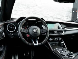 Alfa Romeo Stelvio Quadrifoglio 2.9 V6 375kW