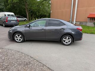 Toyota Corolla 1.6 97kW