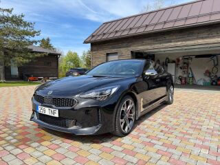 Kia Stinger GT2 3.3 V6 272kW