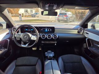 Mercedes-Benz CLA 180 AMG-LINE 1.3 100kW