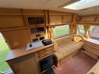 Elddis Sunseeker 482