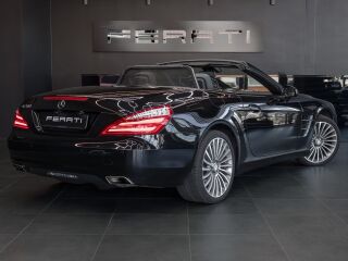 Mercedes-Benz SL 500 4.7 V8 320kW
