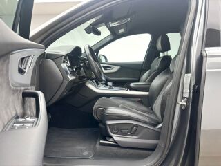 Audi Q7 S line 50 TDI quattro 3.0 V6 210kW