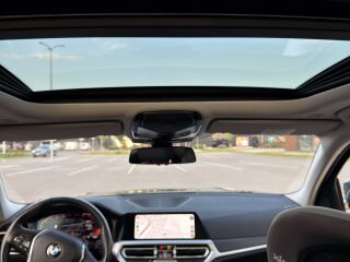 BMW 320 Luxury line 2.0 R4 140kW