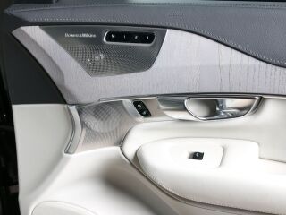 Volvo XC90 AWD ULTIMATE BRIGHT 7 LUXURY XENIUM FULL 2.0 T8 Recharge Long Range Plug-In-Hybrid 335kW