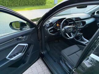 Audi Q3 45 Sportback e-tron Model 2023 1.4 110kW