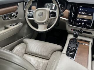 Volvo V90 2.0 235kW